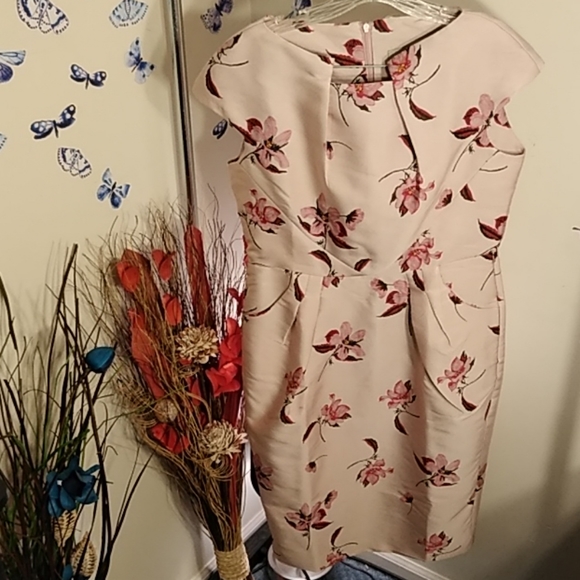 Metisu Dresses & Skirts - Women's Metisu Dress